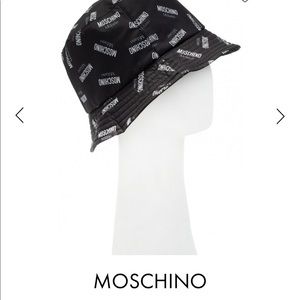 Moschino Logo Bucket Hat Unisex